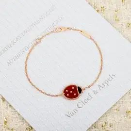Van Cleef & Arpels bracelet19(2)
